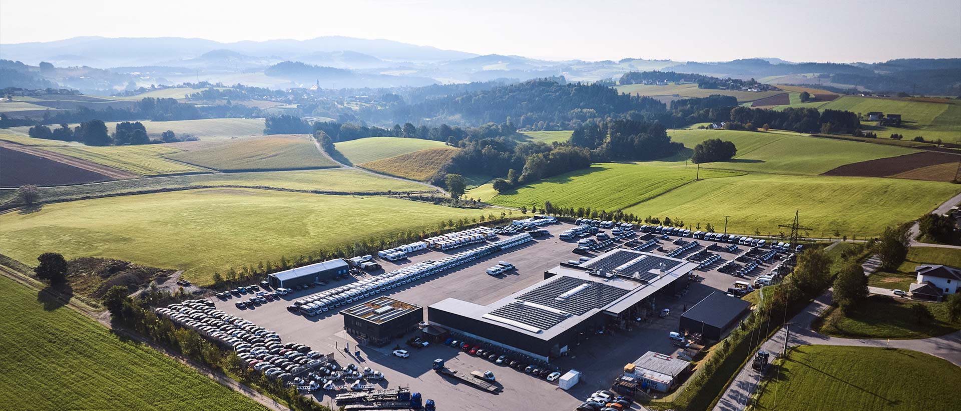 Drohnenaufnahme vom Firmengelände der ASB Group in Röhrnbach