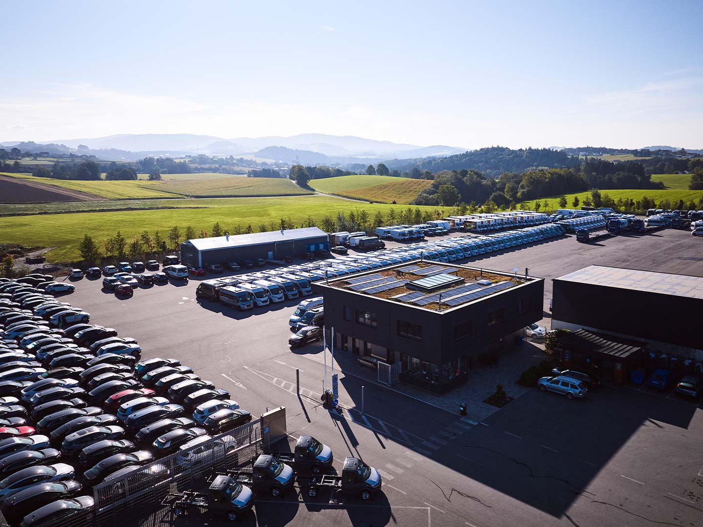 Drohnenaufnahme vom Firmengelände der ASB Group in Röhrnbach